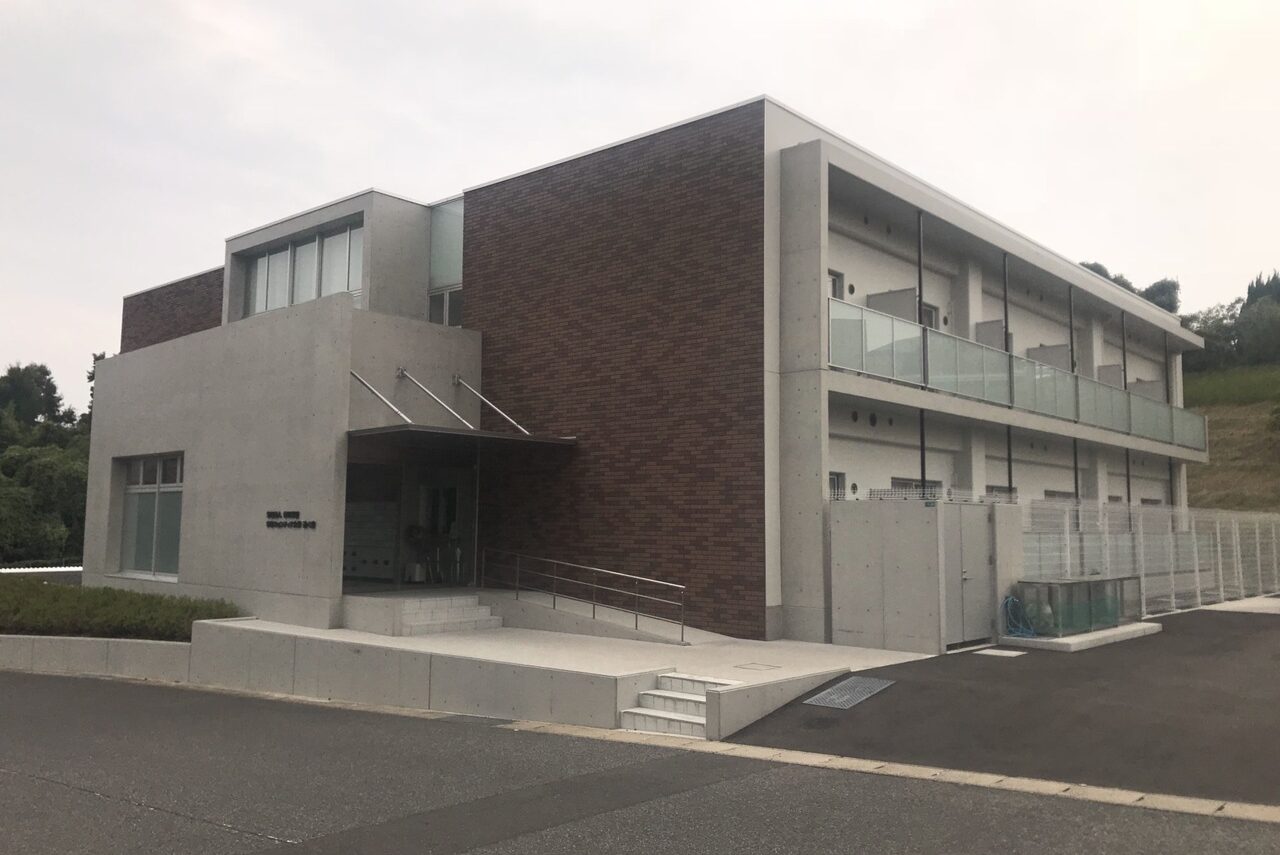 宇部フロンティア大学洗心寮耐震改築工事